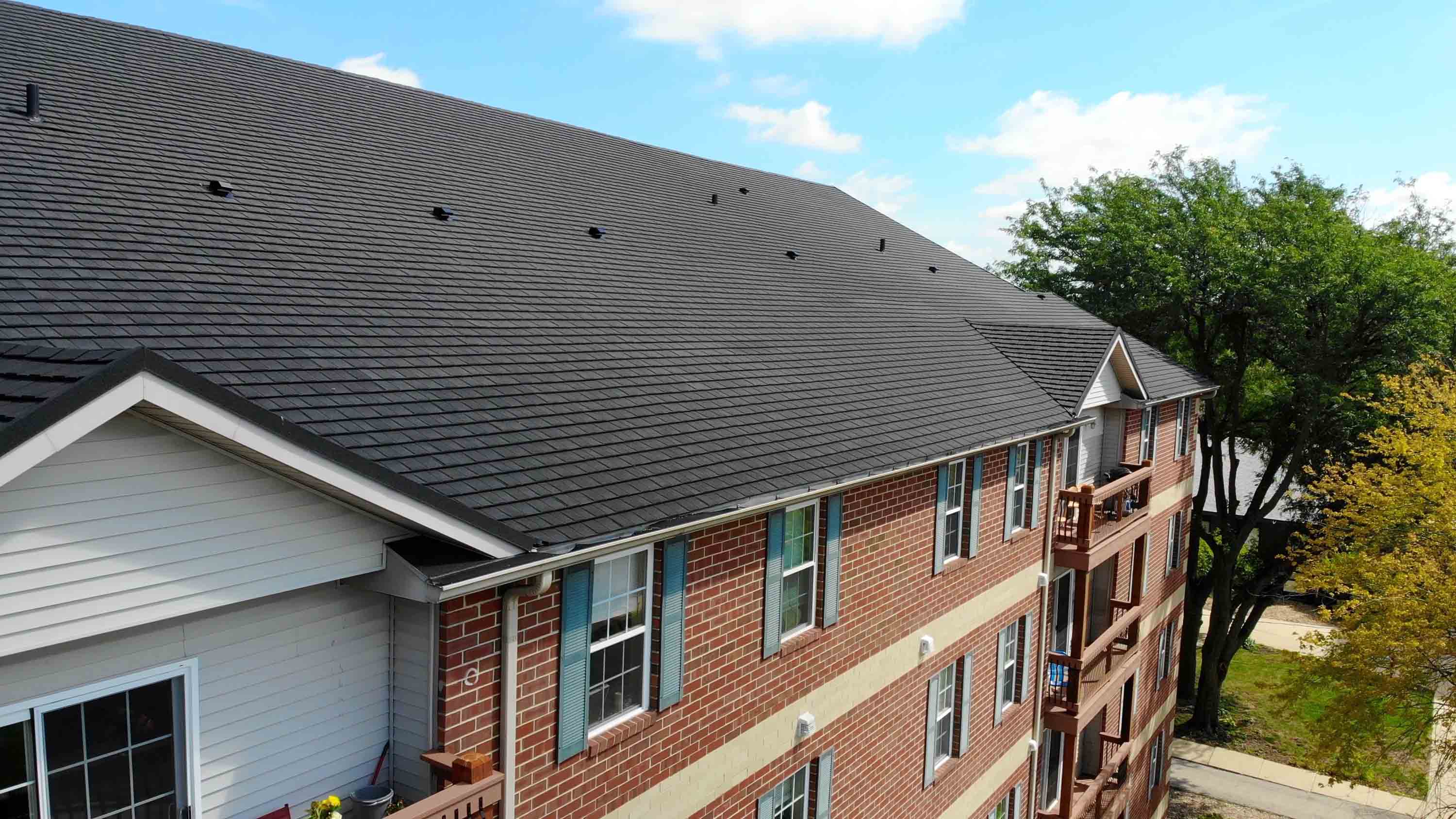 CF Shingle, Charcoal Blend, Light Commercial, Reroof