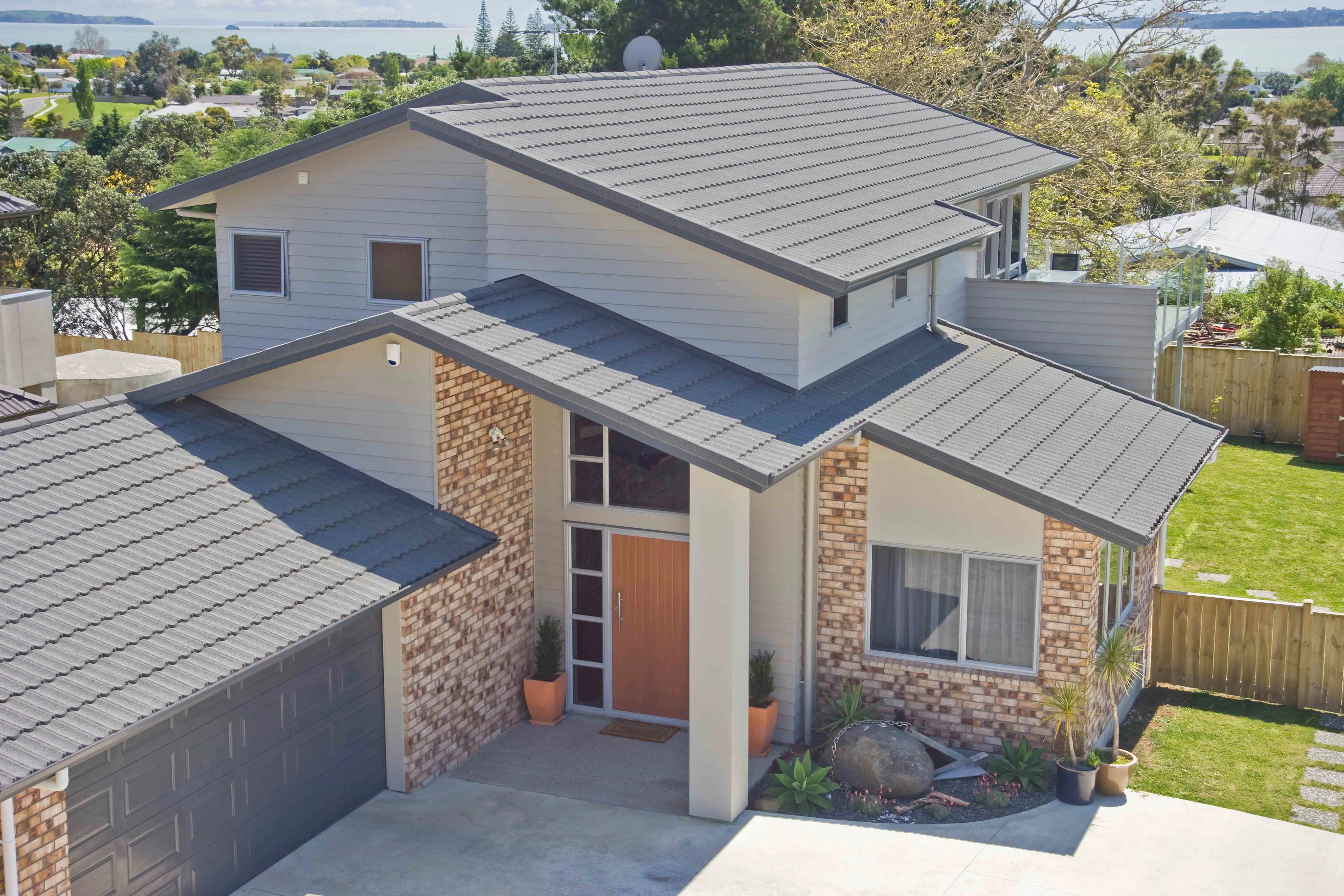 Bond, Charcoal, Residential, New Build, New Roof
